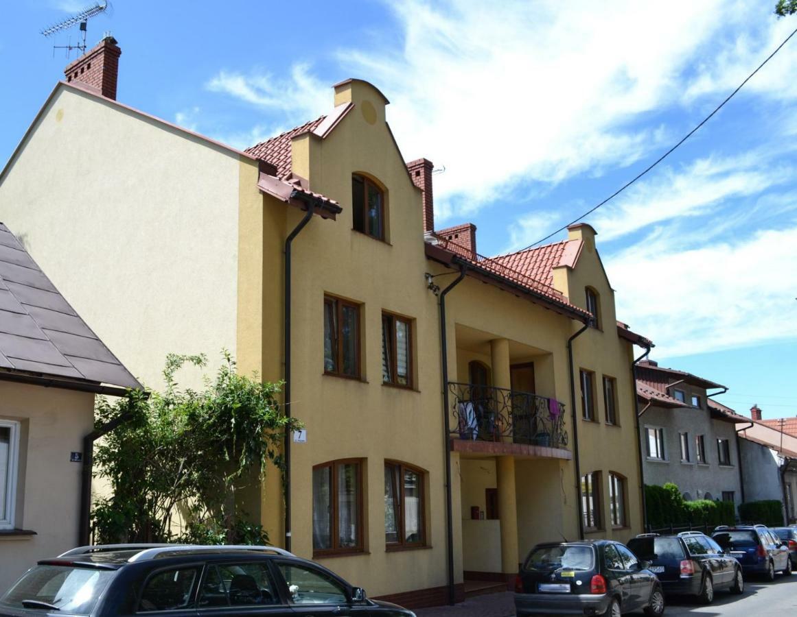 Mini Apartament Lancut Exterior photo